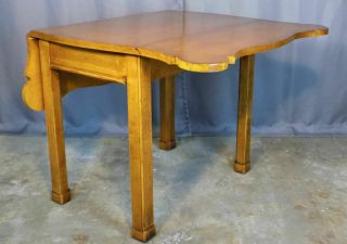 Adaptation By Lane Drop Leaf Maple End Or Game Table Museum Of American Folk Art