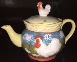Cottage Rooster Teapot