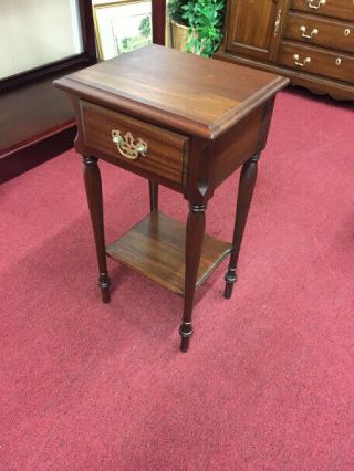 Kling Mahogany One Drawer Stand/Nightstand - Delivery Available 2