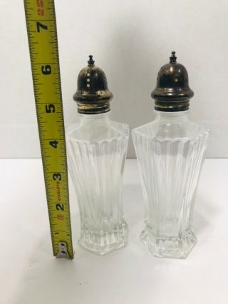 Set of 2 Vintage Large Clear Glass Salt and Pepper Shakers Ornate Metal Caps 2