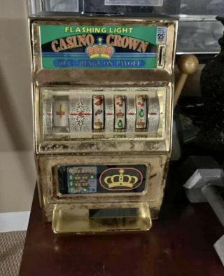 Vtg.  Casino Crown 25 Cent Slot Machine Bell Rings/lights Flash Made In Japan