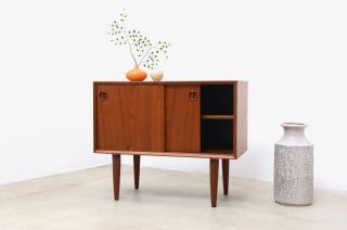 1960s Danish Modern Teak Compact Credenza Entry Chest Table Mid Century Vintage