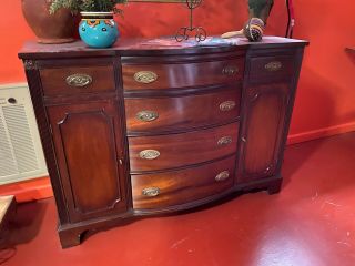 Duncan Phyfe Buffet And Table