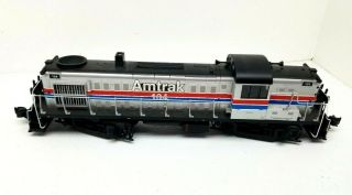 Aristo - Craft Amtrak Rs - 3 Powered Diesel Locomotive 104 G Scale Vintage 22236