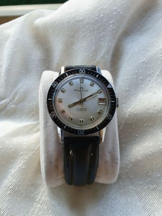 Very Rare Men/s Vintage Divers Watch.  " Adria ".  17 Jewels.  Dial And Bezel