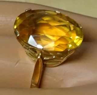 Vintage Ladies Solid 14k Gold Ring With Large Yellow Topaz Setting Size 9