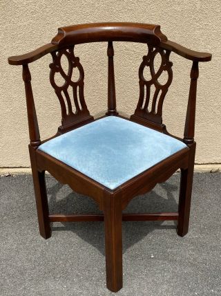 Hickory Chair Georgian Style Chippendale Vintage Mahogany Accent Corner Chair