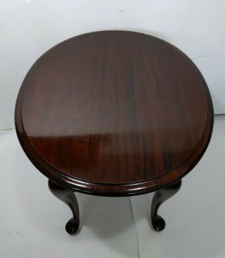 Vintage Round Oval Queen Anne End Table Mahogany Wood 3