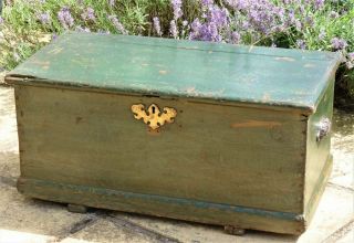 Antique Wooden Pine Box Ideal Storage / Coffee Table Green Paint