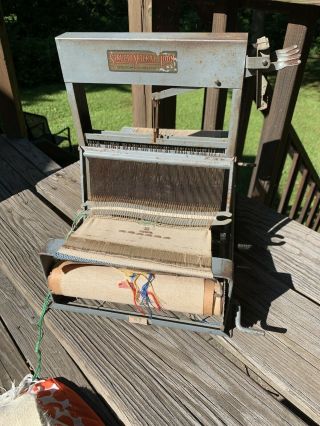 Vintage Structo Artcraft 8 " Loom - 4 Shaft - Tabletop Antique Loom