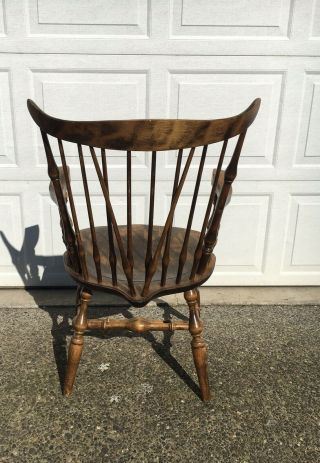 Nichols and Stone Windsor Captains Chair Vintage 2