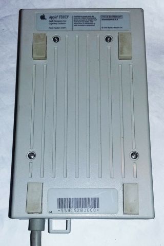 Apple SuperDrive External Floppy 1.  4MB FDHD Disk Drive G7287 Vintage Mac IIgs 2