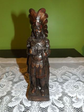 Vintage Chalk Native American Indian Chief Headdress Cigar Display Statue 10.  5 " T