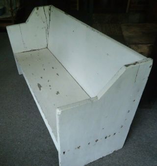 Old Primitive Antique Chippy White Crock / Bucket Bench Early Deacon 