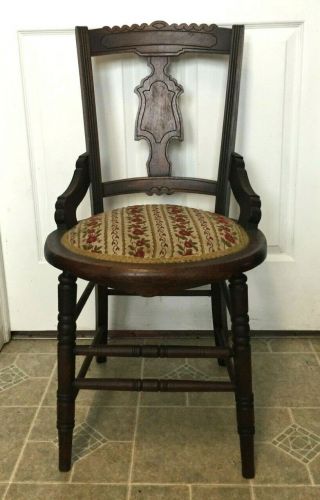 Antique Victorian Carved Mahogany Wood Needlepoint Floral Seat Side Chair