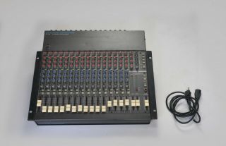 Vintage Mackie Cr - 1604 16 - Channel Mic/line Mixer