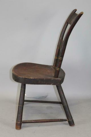 A RARE 19TH C CHILD ' S THUMB BACK WINDSOR CHAIR GREAT PAINT DECORATION 3