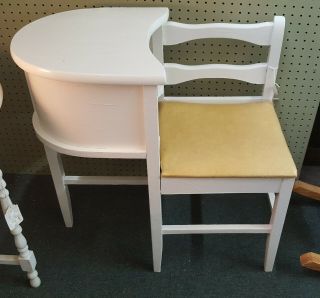 Antique/vtg Wood White Painted Mid Century Telephone Table Gossip Bench Chair