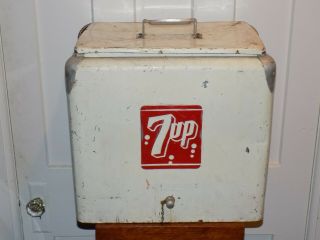 Vintage 7 Up Metal Embossed Cooler
