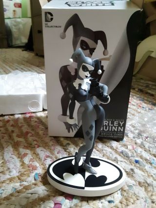Harley Quinn Black and White Statue Figure by Bruce Timm DC Collectibles Batman 3