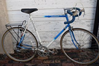 Vintage 1988 Schwinn Le Tour 10 Speed Road Bike,  Large Size,