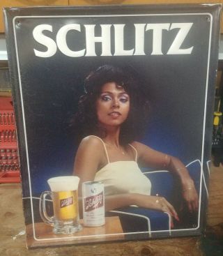 Schlitz Beer 1981 Vintage Metal Tin Tavern Sign " Very Rare "