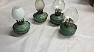 4 Vintage Oil Lamps 3 X C.  W.  B.  And 1 Star Brand