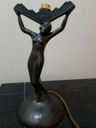 Lovely Vintage Art Deco Style Lady Figurine Table Lamp