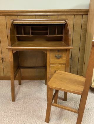 Awesome Antique / Vintage Childrens Oak Roll Top Desk And Chair.