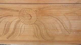 Large Pine Chip Carved Wooden Farmhouse Decorated Blanket Chest Trunk 3