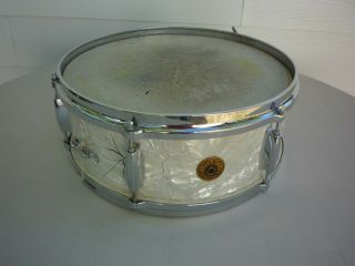 Vintage Gretsch 4105 Round Badge White Marine Pearl 6 Lug 5.  5 X 14 " Snare Drum