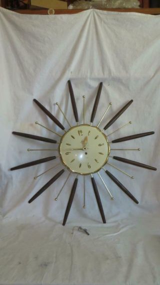 Vintage Lux 8 Day Starburst Wall Clock W/ Key - Robert Shaw Mid Century 1963 Usa