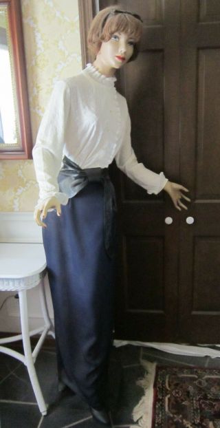 Vintage 6 Ft.  Tall Female Store Mannequin - Composite & Wood - Dressed - Vgc