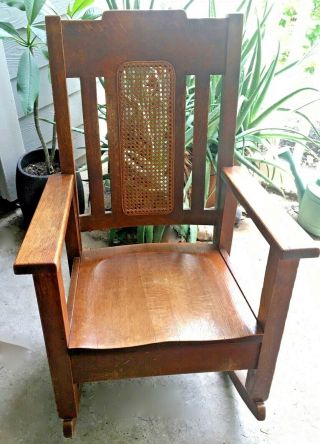 1915 - Early 20th Cent,  Mission,  Arts And Crafts,  Quarter Sawn Oak Rocking Chair
