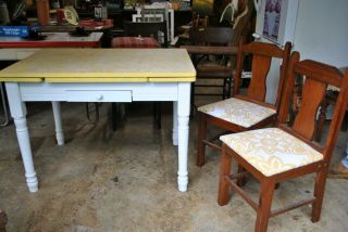 Yellow And White Vintage Enamel Top Table With Chairs