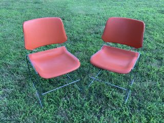 (2) Mcm Mid Century Modern Matrix Krueger Stackable Chairs Plastic Chrome Orange