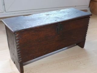 Antique Miniature Apprentice Piece Of A 16th Century 6 Plank Oak Coffer &drawer