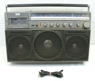 Magnavox D8443 Vintage Boombox Radio Cassette Recorder Player -,  But Read