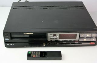 Vintage Sony Betamax Video Cassette Recorder Sl - 300 W/ Remote