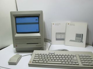 Vintage Apple Macintosh Se Desktop Computer - M5011 Many