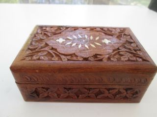 Vintage Hand Carved Sheesham Wood Jewelry Trinket Box W Floral Inlay 5067