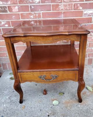 Vintage Hammary End Table Solid Wood 21x21x22.  5 1 Drawer Open Shelf