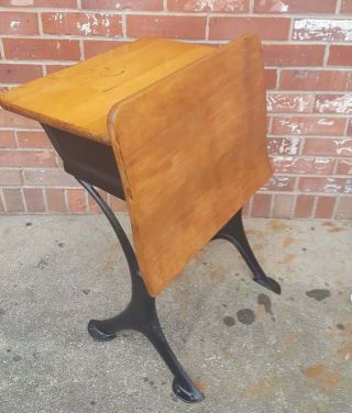 Antique Childs School Desk Black Cast Iron & Solid Oak Small Desk 26.  5x18.  5x12.  7 2