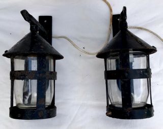 Vintage Gothic Style Coach Lamps Outdoor Lanterns Glass,  Metal Mains 3