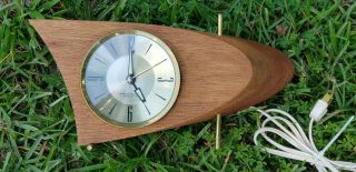 Vtg Mid - Century Modern Teak Wood Westclox Boomerang Alarm Clock S10 707 Atomic