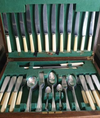 Vintage Cutlery Canteen Sheffield Silver Plate Epns Art Deco Oak Box 67 - Piece