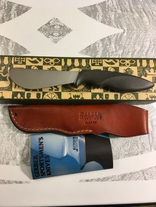 Vintage Gerber Flayer Skinning Fixed Blade Knife Armorhide With Sheath And Box