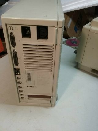 Vintage 1991 Apple Macintosh Quadra 700 M5920 3