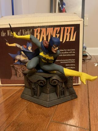 Batgirl On The Wings Of Night Dc Direct Mini Statue 0189/3000
