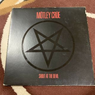 Motley Crüe - Shout At The Devil Us Vinyl Pressing